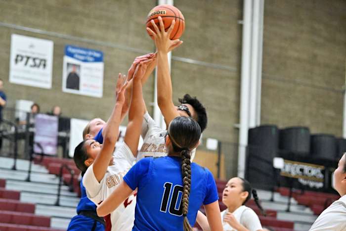 a South Medford Mission Hills girls basketball Oregon POA Holiday Classic December 30 2023 Leon Neuschwander 18